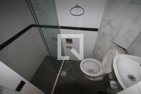 Banheiro de kitnet/studio à venda com 1 quarto, 55m² em Centro, Niterói