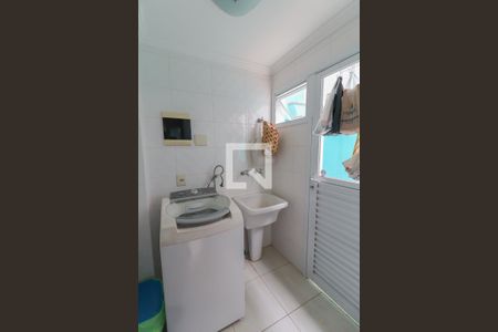 Casa de condomínio à venda com 187m², 4 quartos e 2 vagasCozinha e Área de Serviço