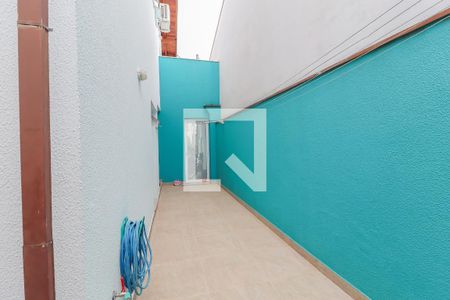 Casa de condomínio à venda com 187m², 4 quartos e 2 vagasQuintal