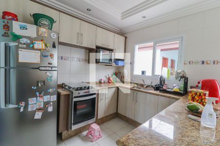 Casa de condomínio à venda com 187m², 4 quartos e 2 vagasCozinha e Área de Serviço