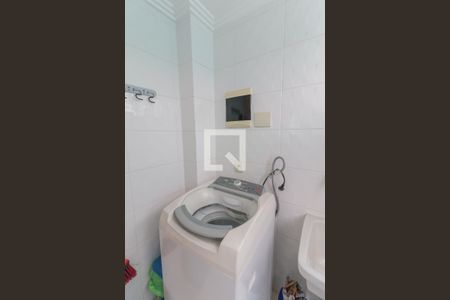 Casa de condomínio à venda com 187m², 4 quartos e 2 vagasCozinha e Área de Serviço