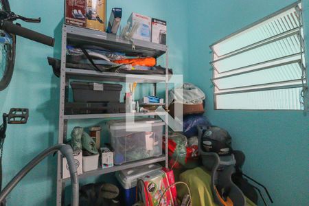 Casa de condomínio à venda com 187m², 4 quartos e 2 vagasQuarto