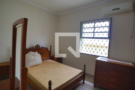 Quarto 1 de casa para alugar com 3 quartos, 230m² em Vila Belmiro, Santos