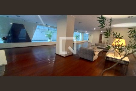 Apartamento para alugar com 227m², 2 quartos e 2 vagas Apartamento para alugar com 227m², 2 quartos e 2 vagasHall social