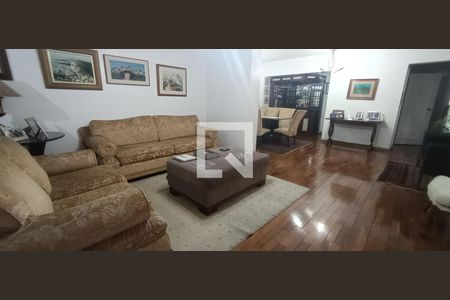 Apartamento para alugar com 227m², 2 quartos e 2 vagas Apartamento para alugar com 227m², 2 quartos e 2 vagasSala