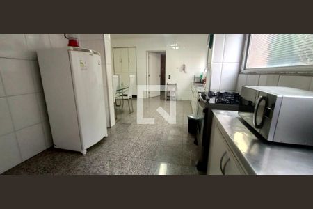 Apartamento para alugar com 227m², 2 quartos e 2 vagas Apartamento para alugar com 227m², 2 quartos e 2 vagasÁrea de Serviço