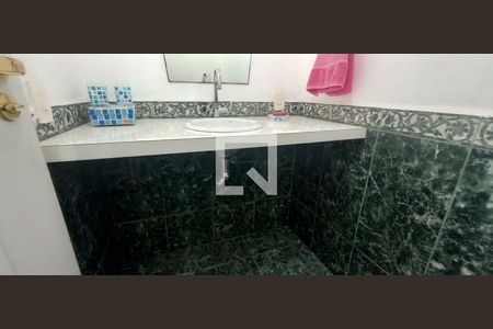 Apartamento para alugar com 227m², 2 quartos e 2 vagas Apartamento para alugar com 227m², 2 quartos e 2 vagasBanheiro 1