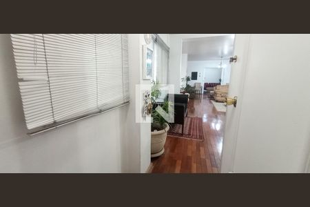 Apartamento para alugar com 227m², 2 quartos e 2 vagas Apartamento para alugar com 227m², 2 quartos e 2 vagasEntrada