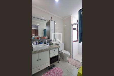 Suíte - Banheiro do Quarto 1 de apartamento à venda com 3 quartos, 105m² em Parque das Nações, Santo André