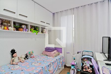 Quarto 1 de apartamento para alugar com 3 quartos, 61m² em Vila Zat, São Paulo