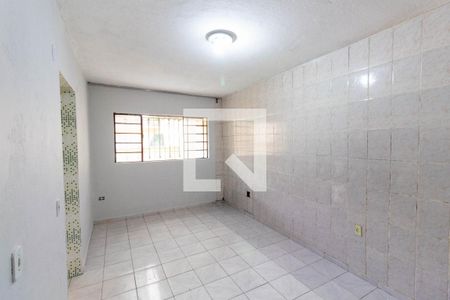 Quarto de casa para alugar com 1 quarto, 35m² em Vila Paranagua, São Paulo