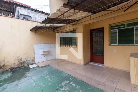 Casa para alugar com 35m², 1 quarto e sem vaga Casa para alugar com 35m², 1 quarto e sem vagaQuintal