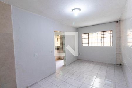 Quarto de casa para alugar com 1 quarto, 35m² em Vila Paranagua, São Paulo