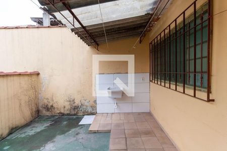 Casa para alugar com 35m², 1 quarto e sem vaga Casa para alugar com 35m², 1 quarto e sem vagaLavanderia