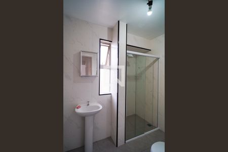 Banheiro de apartamento para alugar com 2 quartos, 60m² em Jardim Santa Lucinda, Sorocaba