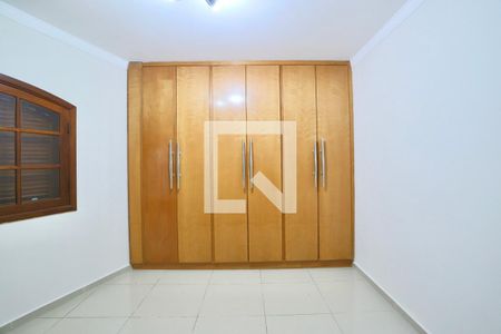 Casa à venda com 364m², 4 quartos e 6 vagasQuarto 2