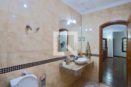 Casa à venda com 364m², 4 quartos e 6 vagasBanheiro