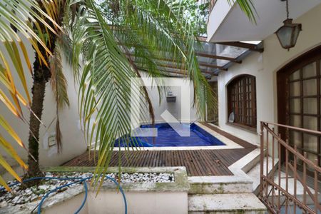 Casa à venda com 364m², 4 quartos e 6 vagasPiscina