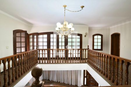 Casa à venda com 364m², 4 quartos e 6 vagasHall social