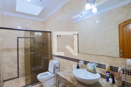 Casa à venda com 364m², 4 quartos e 6 vagasBanheiro