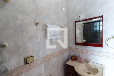 Casa para alugar com 165m², 3 quartos e 3 vagasBanheiro da Suíte 2