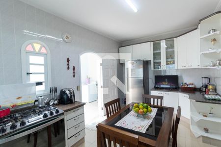 Casa para alugar com 165m², 3 quartos e 3 vagasCozinha