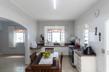 Casa para alugar com 165m², 3 quartos e 3 vagasCozinha