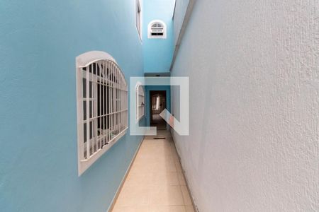 Casa para alugar com 165m², 3 quartos e 3 vagasCorredor