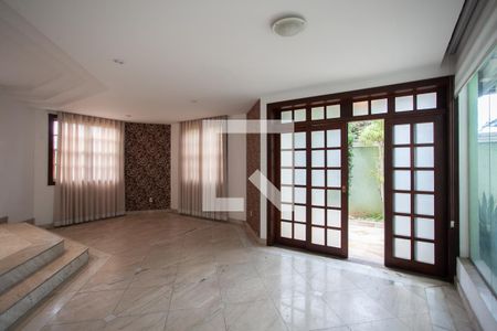 Sala 1 - 1º andar de casa para alugar com 4 quartos, 329m² em Venda Nova, Belo Horizonte