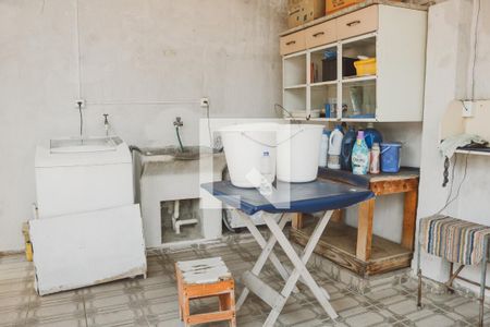 Casa à venda com 112m², 3 quartos e 2 vagas Casa à venda com 112m², 3 quartos e 2 vagasÁrea de Serviço