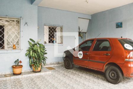 Casa à venda com 112m², 3 quartos e 2 vagas Casa à venda com 112m², 3 quartos e 2 vagasGaragem