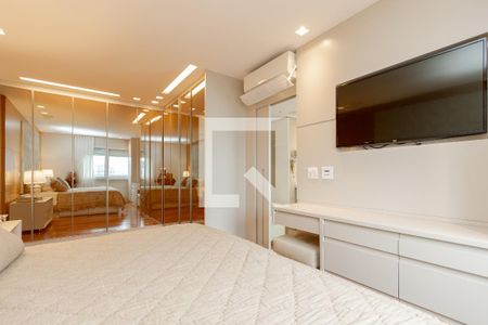 Apartamento à venda com 210m², 3 quartos e 3 vagas Apartamento à venda com 210m², 3 quartos e 3 vagasSuíte 1