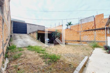 Casa à venda com 65m², 2 quartos e 1 vaga Casa à venda com 65m², 2 quartos e 1 vagaÁrea comum