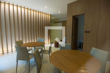 Apartamento à venda com 62m², 2 quartos e 1 vaga Apartamento à venda com 62m², 2 quartos e 1 vagaÁrea comum - Salão de festas