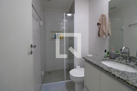 Banheiro da suíte de apartamento à venda com 2 quartos, 67m² em Socorro, São Paulo