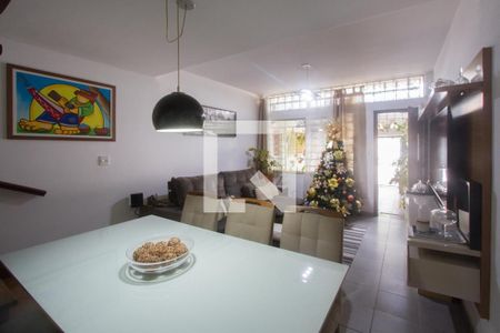 Sala de casa à venda com 3 quartos, 132m² em Chácara Santo Antônio (zona Sul), São Paulo
