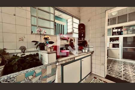 Casa à venda com 295m², 4 quartos e 2 vagasÁrea de Serviço