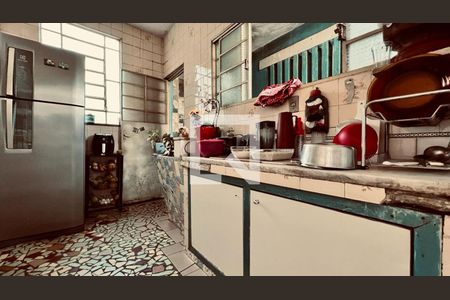 Casa à venda com 295m², 4 quartos e 2 vagascozinha