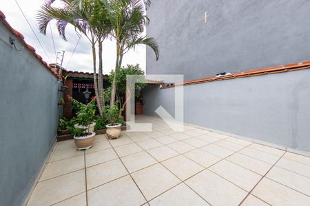 Casa à venda com 250m², 3 quartos e 3 vagasQuintal