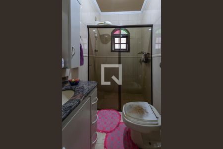 Casa à venda com 250m², 3 quartos e 3 vagasBanheiro da Suíte