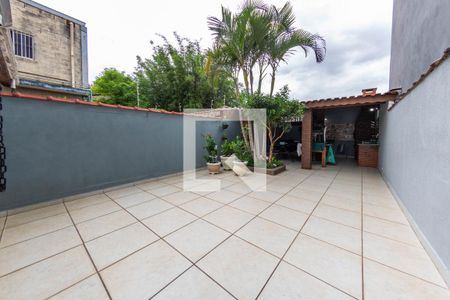 Casa à venda com 250m², 3 quartos e 3 vagasQuintal