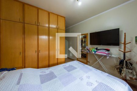 Casa à venda com 250m², 3 quartos e 3 vagasQuarto Suíte