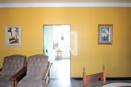 Sala de apartamento à venda com 3 quartos, 115m² em Vila Cloris, Belo Horizonte