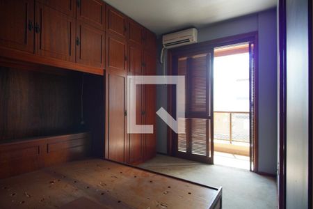 Suíte de apartamento à venda com 3 quartos, 100m² em Petrópolis, Porto Alegre