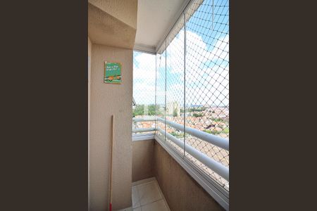 Sala Sacada de apartamento para alugar com 2 quartos, 53m² em Conjunto Residencial Pombeva, São Bernardo do Campo