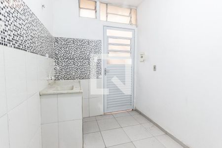Cozinha de kitnet/studio para alugar com 1 quarto, 16m² em Limão, São Paulo