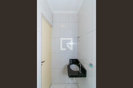 Casa à venda com 150m², 3 quartos e 4 vagasBanheiro da Suíte 2