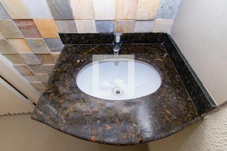 Casa à venda com 150m², 3 quartos e 4 vagasLavabo 2