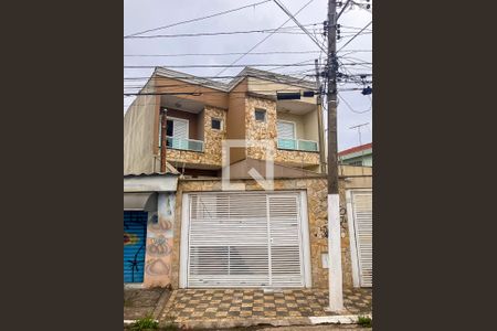 Casa à venda com 150m², 3 quartos e 4 vagasFachada