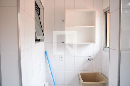 Casa de condomínio para alugar com 50m², 2 quartos e 1 vagaÁrea de Serviço